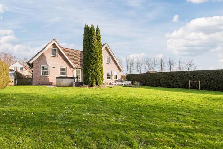 Ferienhaus für 14 Personen, mit Garten und Ausblick sowie Pool, mit Haustier in den Niederlande - 2