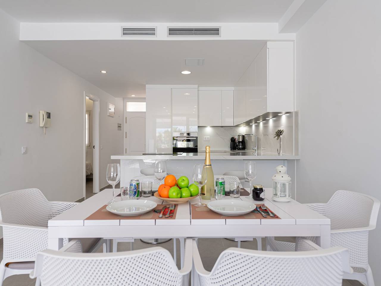 Wohnung in Playa de Mogán mit Meerblick in Puerto de Mogan, Lomo Quiebre