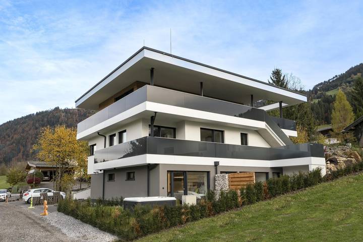 Appartement voor 4 personen, with Terras and Whirlpool as well as Tuin in Itter