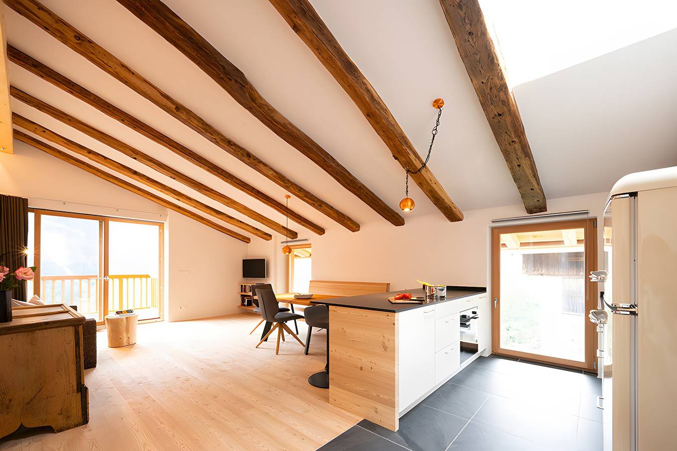 Ganze Wohnung, Apartment 'Wasserfallspitz' – Bergblick, Sonnenbalkon & Bauernhofidylle in Ahornach, Sand in Taufers