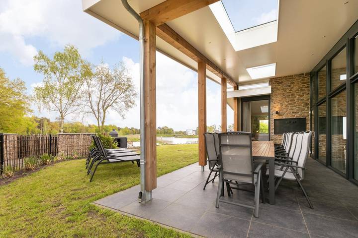 Ferienhaus für 20 Personen, mit Balkon/Terrasse und Terrasse sowie Sauna in Bergen (Limburg) - 2