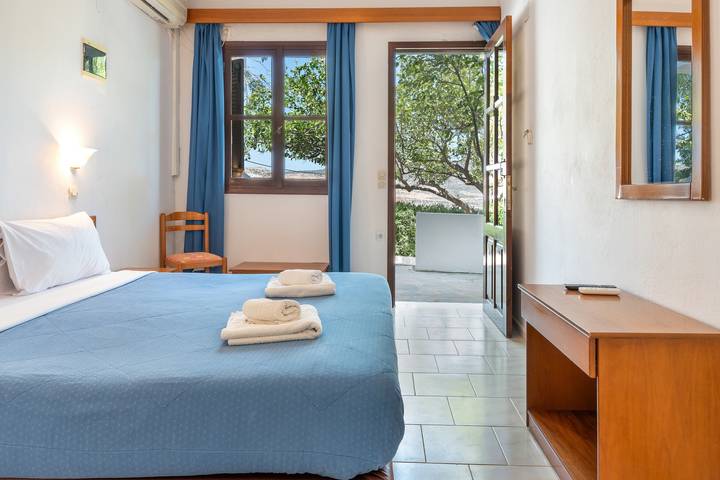 Ferienwohnung für 2 Personen, mit Garten und Kinderpool auf Karpathos - 2