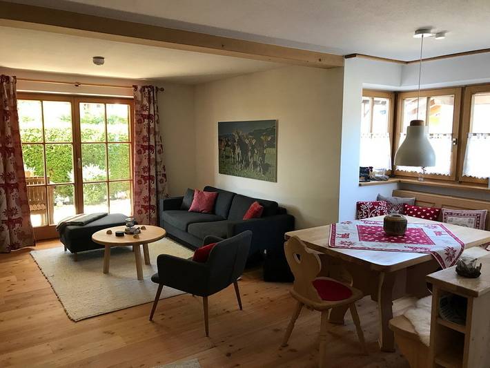 Ferienwohnung für 2 Personen, mit Balkon und Terrasse sowie Ausblick bei Neuschwanstein - 2