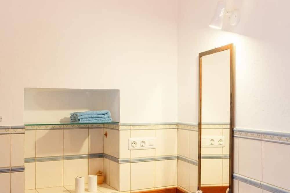 Komfortables Ferienhaus mit privatem Pool und id in El Risco, Agaete