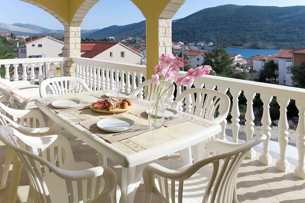 Appartamento vacanze a Grebastica a partire da 58€ a notte