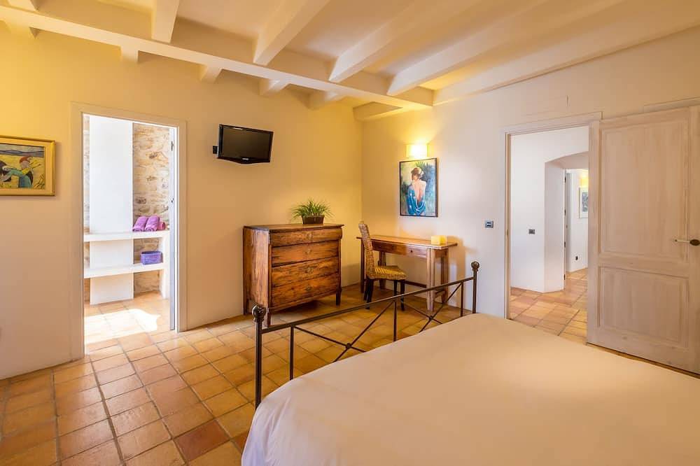 Can Caranta Catalina House - Splendid 18th Century House in Pals in Pals, Costa Brava