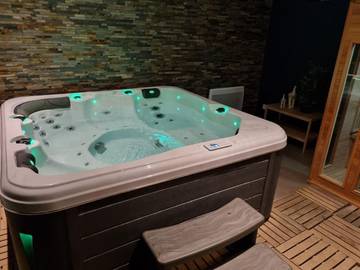 Appartement de vacances pour 2 personnes, avec sauna ainsi que jacuzzi et jardin dans Département Nord