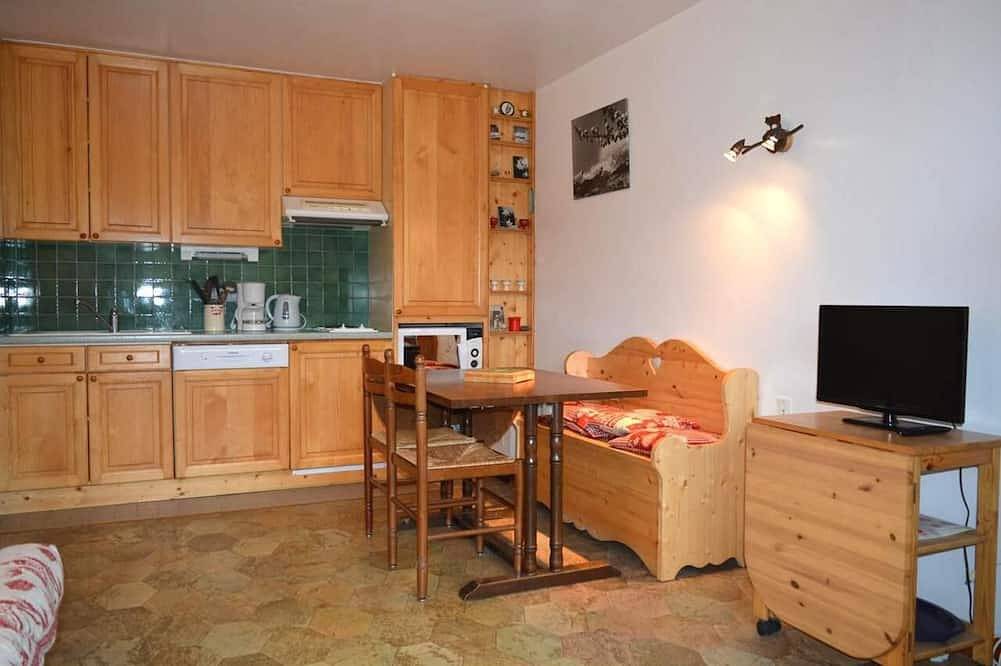Ganze Wohnung, 2te Etage, blick skipisten, balkon, fernseher, 31m², Le Grand Bornand in Le Grand-Bornand, Annecy und Umgebung