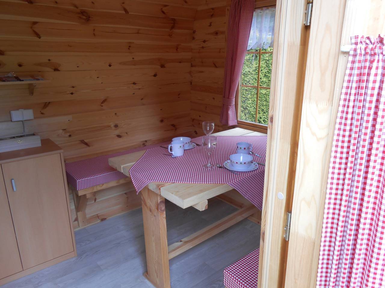 Ganze Ferienwohnung, Schäferhütte Camping Aumühle in Schweppenhausen, Landkreis Bad Kreuznach