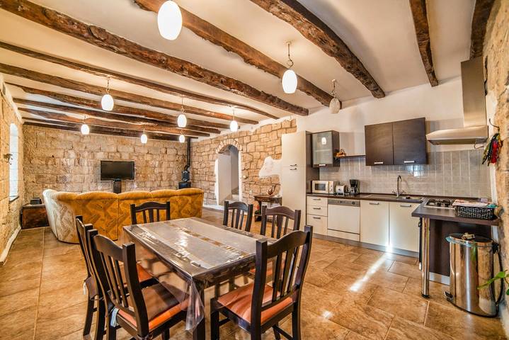 Villa für 5 Personen, mit Balkon/Terrasse, mit Haustier in Istrien - 4