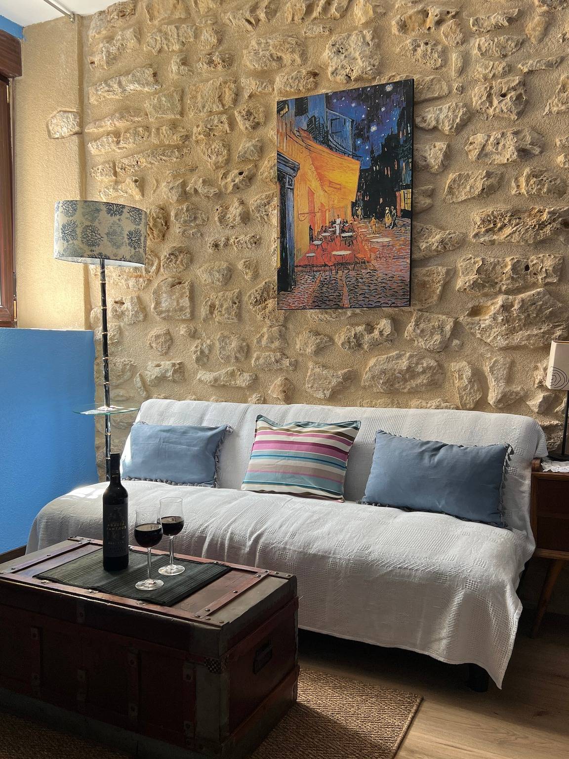 Ganze Wohnung, Apartment 'La Venta de Izán' mit Gemeinschaftsterrasse und WLAN in Ribera del Duero, Gumiel de Izán
