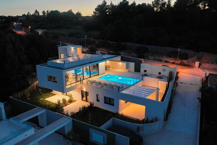 Villa pour 8 personnes, avec piscine et jardin à Sutivan - 3