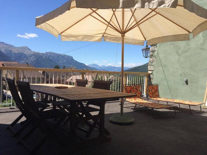 Location de vacances pour 4 personnes, avec vue et jardin dans Lac du Sautet - 2