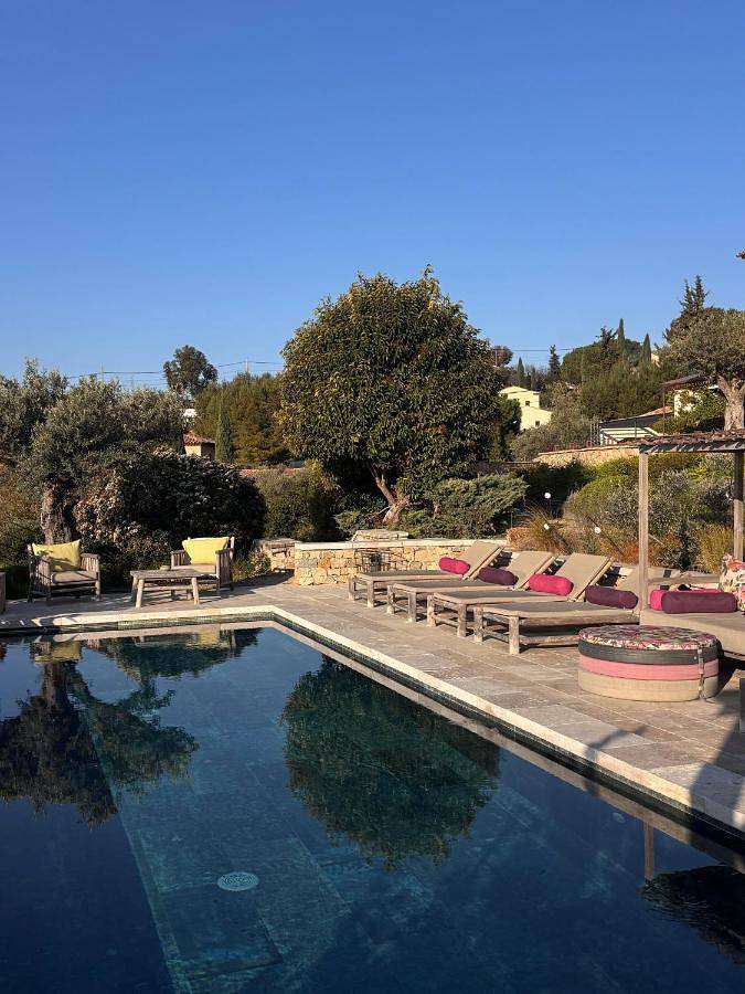 Maison d’hôte pour 2 personnes, avec jardin ainsi que piscine et vue à Marseille - 2