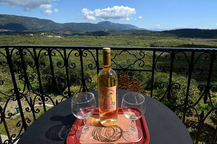 Bungalow für 4 Personen, mit Balkon und Garten sowie Pool auf Korfu - 4