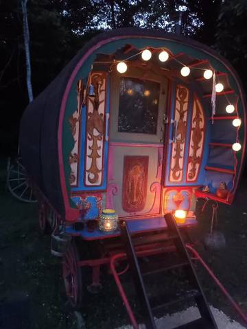 Cottage pour 2 personnes, avec jardin et vue à Groléjac