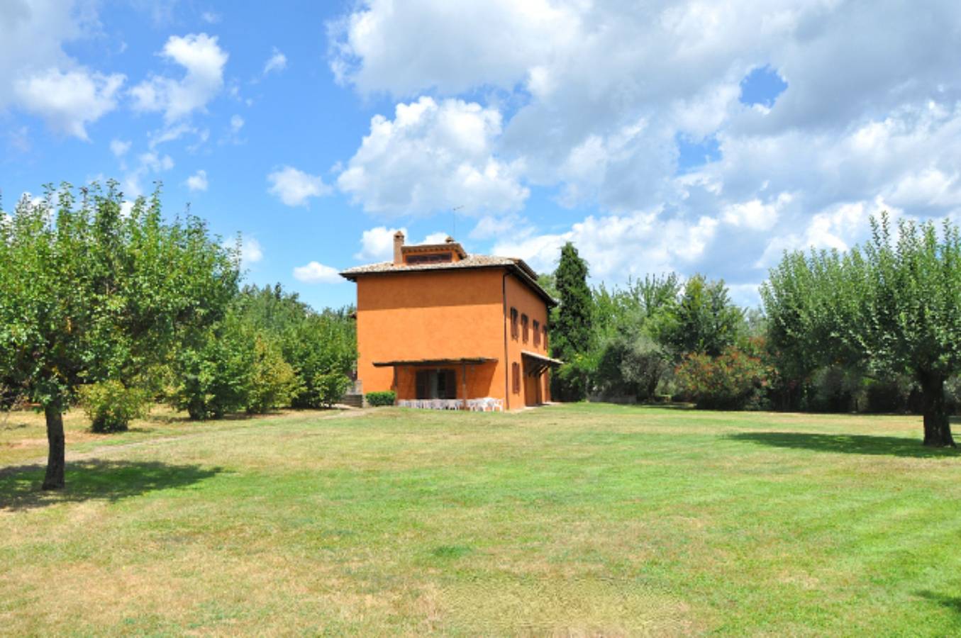 Villa voor 18 personen met tuin in Capranica, Provincie Viterbo