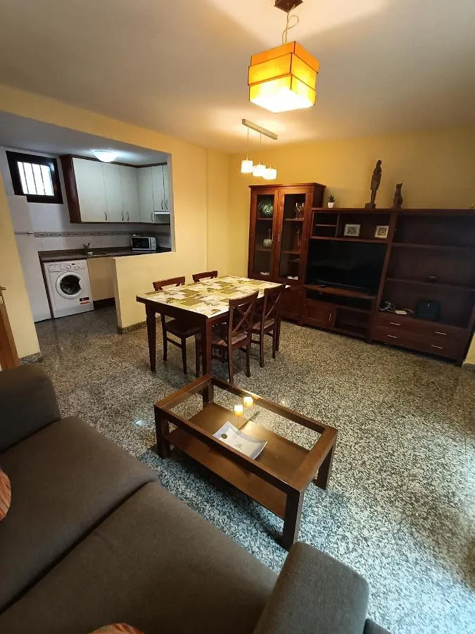 Apartamento de vacaciones para 8 personas, con terraza y vistas, Se admiten mascotas - 1
