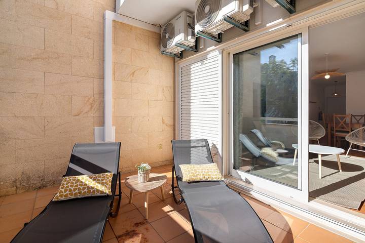 Apartamento entero, Apartamento '1E Apt Esteva' con piscina compartida, Wi-Fi y aire acondicionado in Santa Luzia (Tavira), Ria Formosa