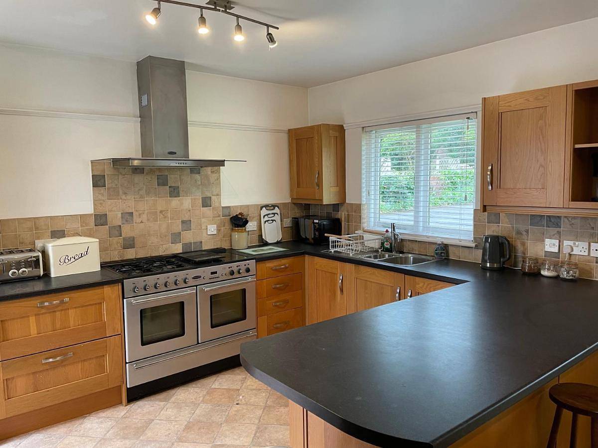 Three-Bedroom House in Hereford, Herefordshire