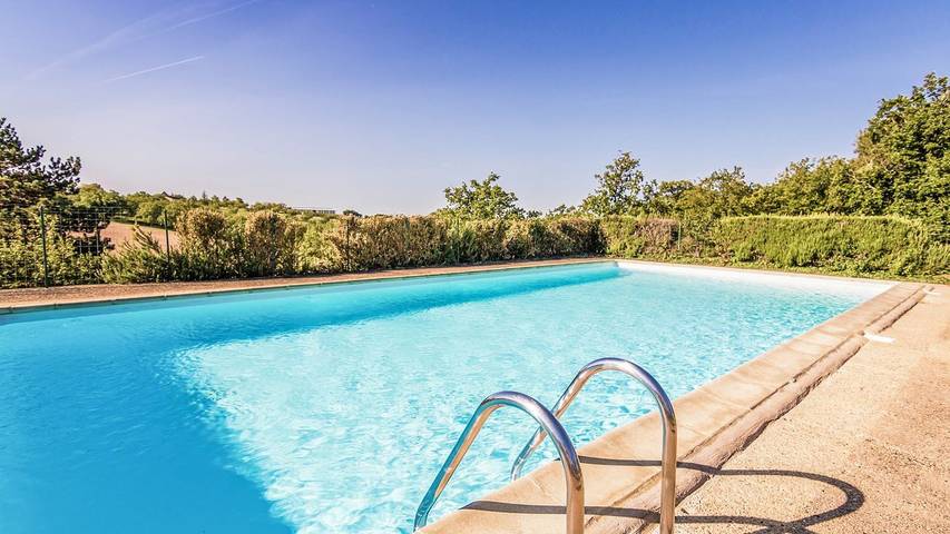 Maison de vacances pour 5 personnes, avec terrasse ainsi que piscine et jardin