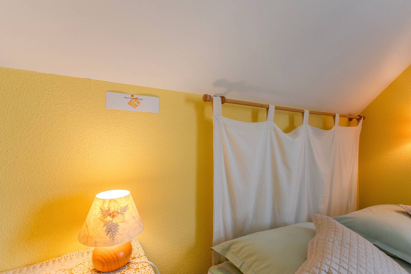 Camera d'hôtes Le Pesquit con terrazza condivisa, giardino comune e aria condizionata in Lescar, Béarn