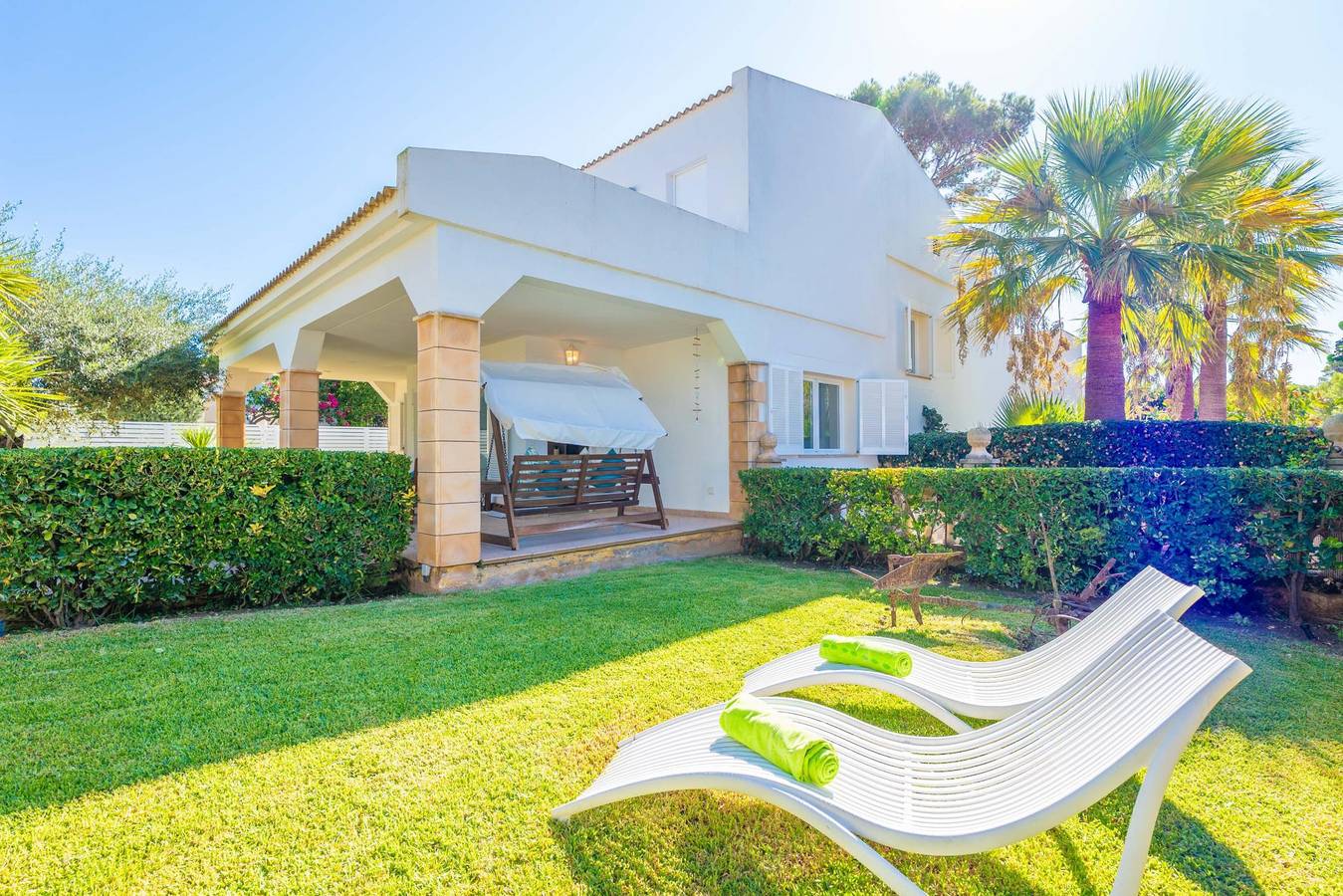 Nautilus - Spectacular house by the sea in Platja de Muro - Free Wifi in Playa de Muro, Muro