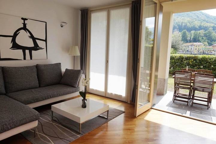 Ferienwohnung für 4 Personen, mit Pool und Garten sowie Seeblick und Ausblick in Lecco - 2
