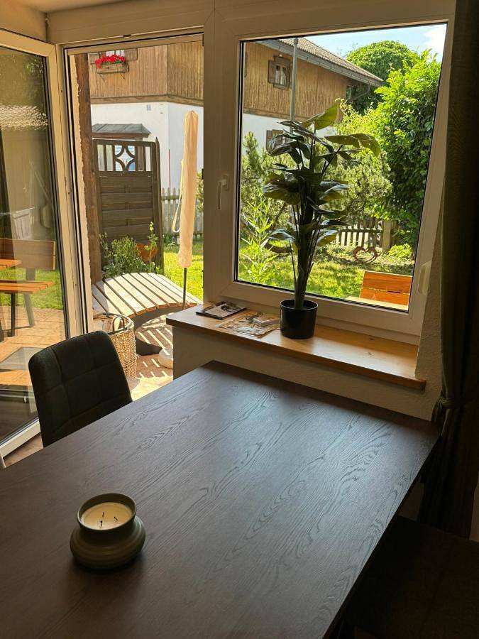 Ferienwohnung für 4 Personen, mit Terrasse und Ausblick in Hausham - 2