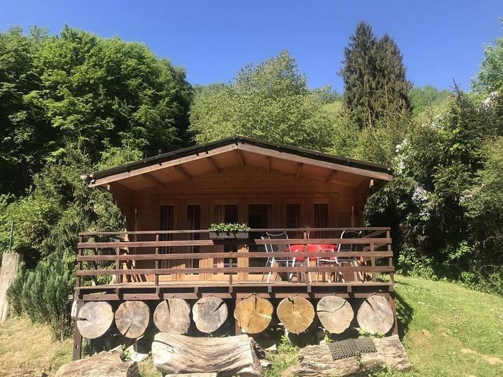 Ferienhaus für 4 Personen, mit Balkon und Terrasse am Edersee