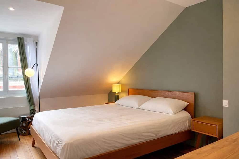 Appartement entier, L’Écrin d’Isle • Au pied de la cathédrale • 6 pers in Amiens, Région d'Amiens