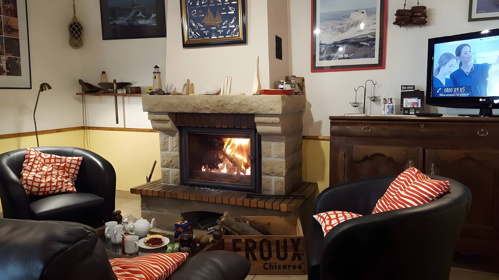 Escapada marina en Audierne, en el extremo del sur de Finisterre. Casa temática náutica in Esquibien, Audierne