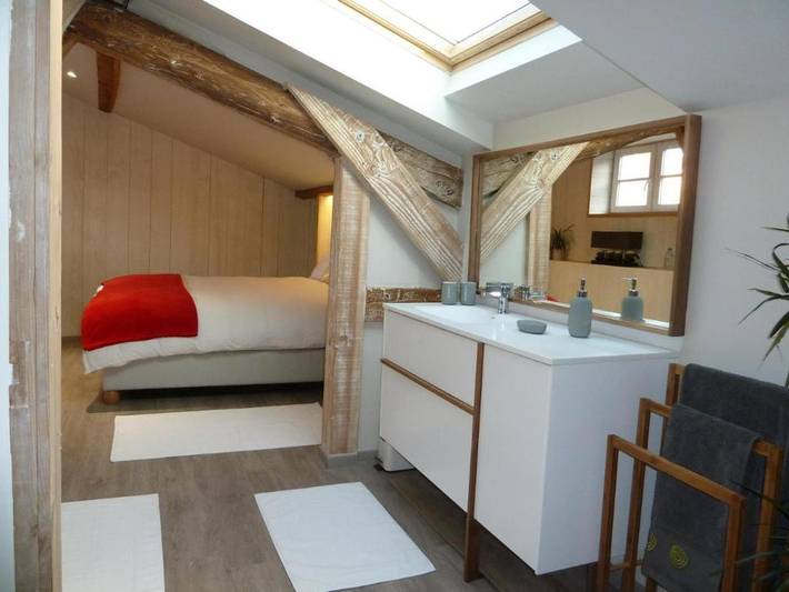 Chambre d’hôte pour 2 personnes, avec terrasse dans Montbrison - 2