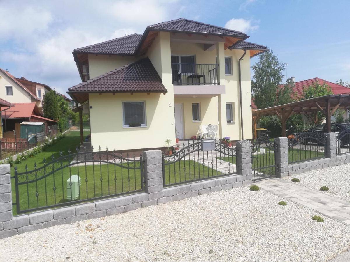 Ganze Wohnung, Villa Katalino in Gyenesdias, Balaton Hochland Nationalpark