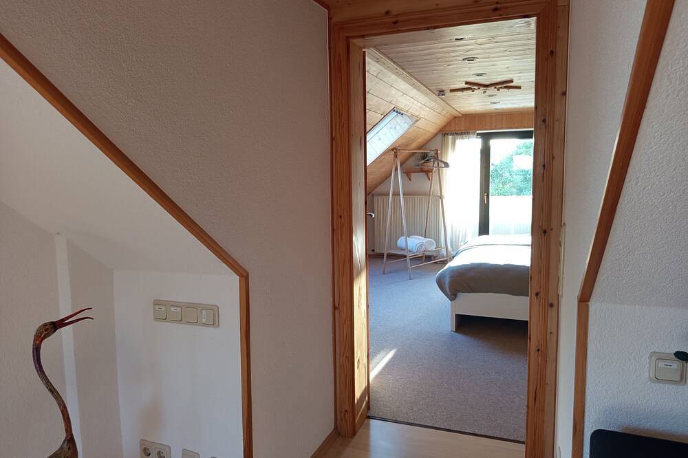 Ganze Wohnung, Licht & Natur: Deine Premium-Auszeit am Wald in Wiehl, Oberbergischer Kreis