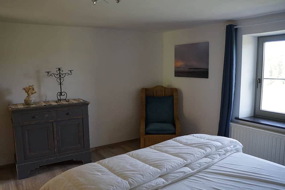 Nouveau gite au calme avec magnifique vue - campagne - 4 chambres, 2 sdb in Havelange, Région de Namur