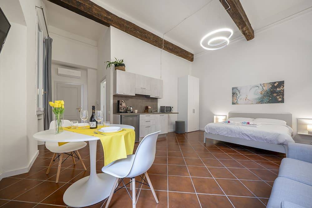 Entire apartment, [Ghirlandina] Fantastic loft in the city center in Modena, Modena Province
