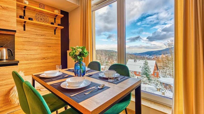 Apartament wakacyjny dla 4 osób, z widok i balkon w Świeradów-Zdrój