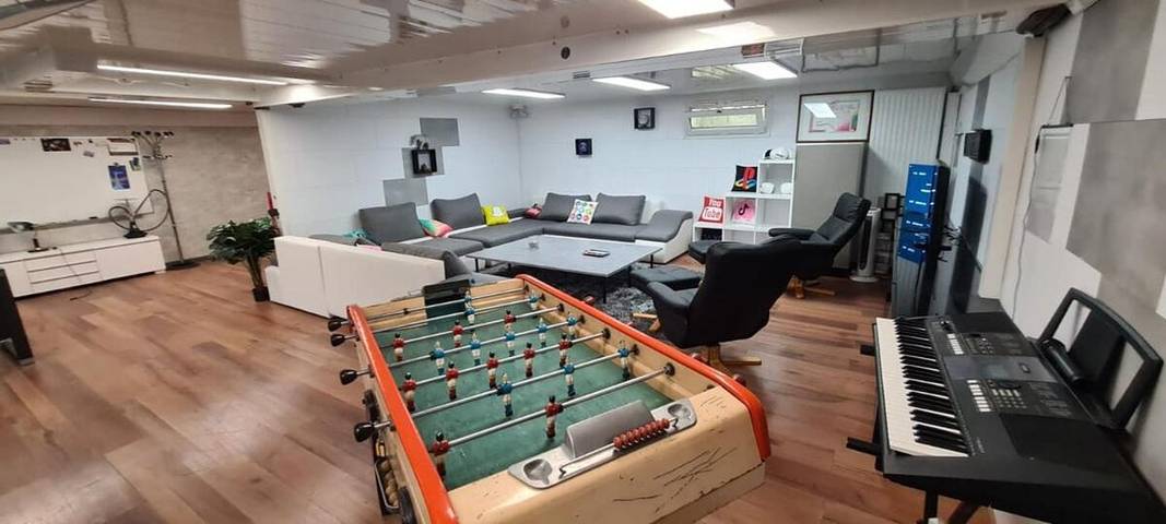 Location de vacances pour 14 personnes, avec piscine ainsi que jardin et jacuzzi, adapté aux familles à Saint-Cyr-sur-Loire - 3