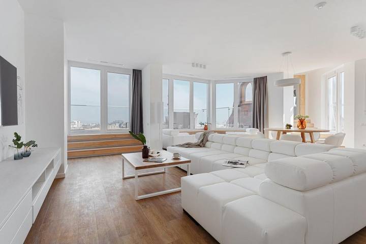 Apartament wakacyjny dla 8 osób, z balkon i widok w Odessa