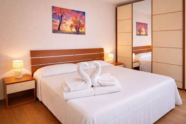 Gîte pour 4 personnes, avec terrasse à Marcon