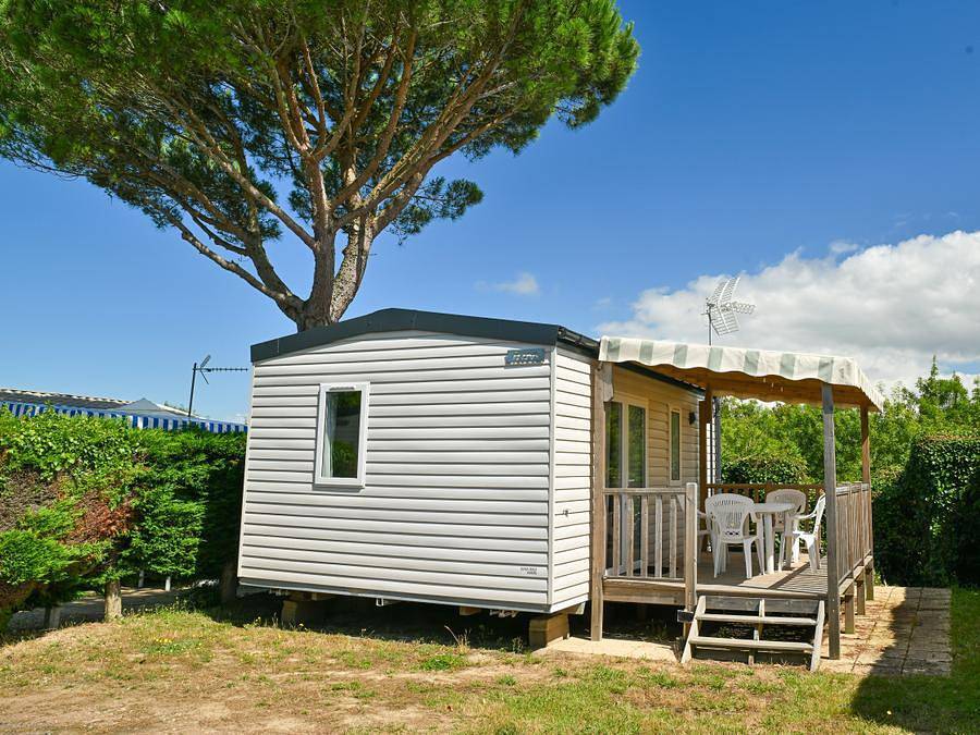 Camping Le Moulin de la Salle - Mobilhome 4 personnes - Mobil home Confort+ - 24m² - 2 chambres in Olonne-sur-Mer, Les Sables-d'Olonne