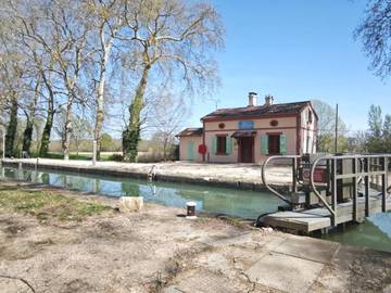 Gîte pour 5 personnes, avec vue et jardin, animaux acceptés à Montech