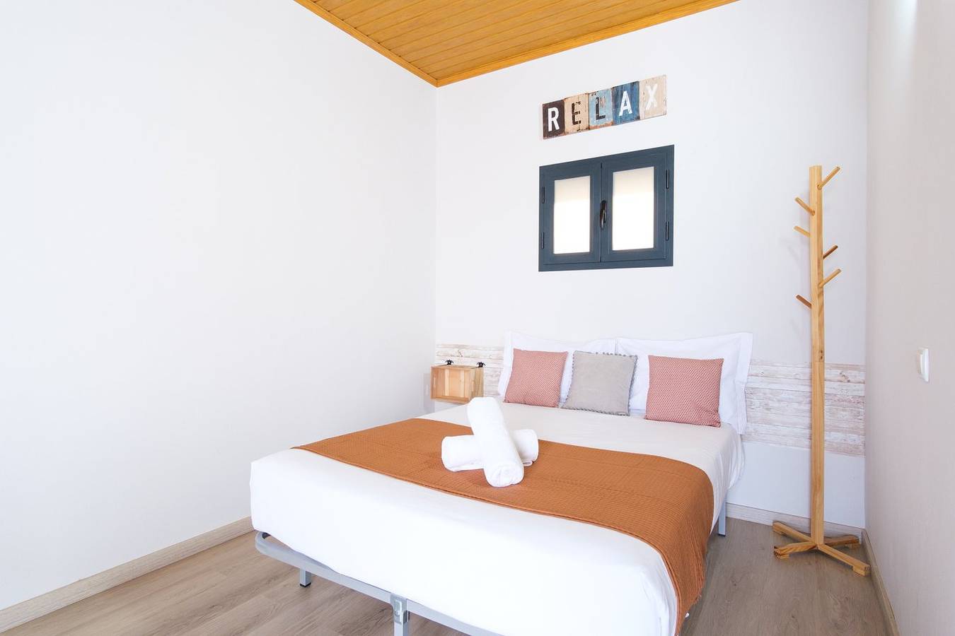 Ganze Wohnung, Ferienwohnung für 2 Personen mit Terrasse in Machico, Madeira