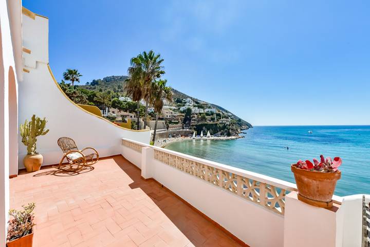 Villa for 8 people, with Terrace in Cala El Portet