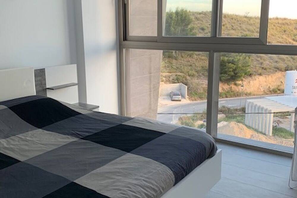 Nueva villa moderna con piscina privada climatizada in Busot, Costa Blanca