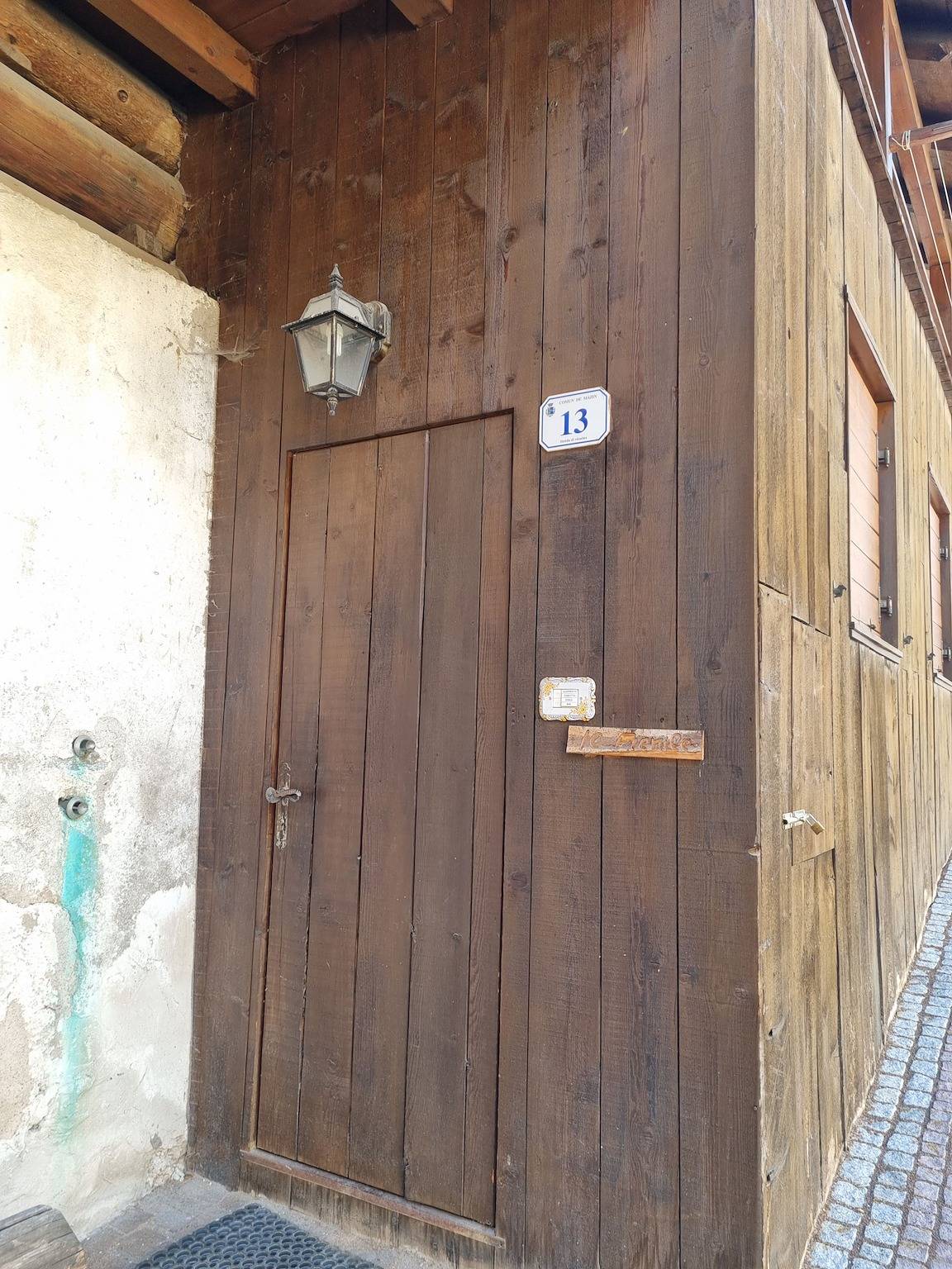 Ganze Ferienwohnung, Ferienwohnung für 4 Personen mit Terrasse in Mazzin, Dolomiti Superski