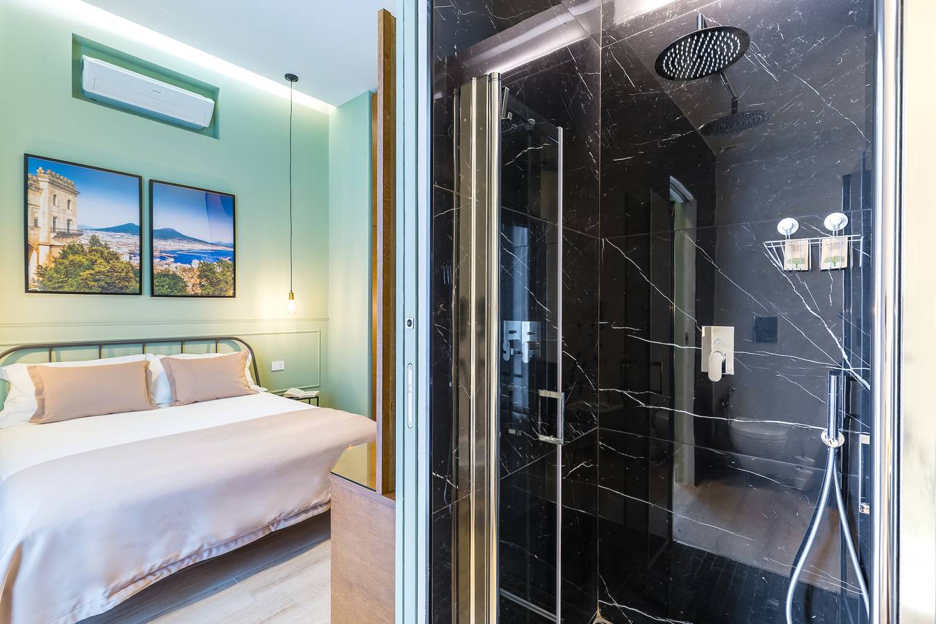 B&B Civico 33 - Mediterraneo in Neapel, Neapel provins