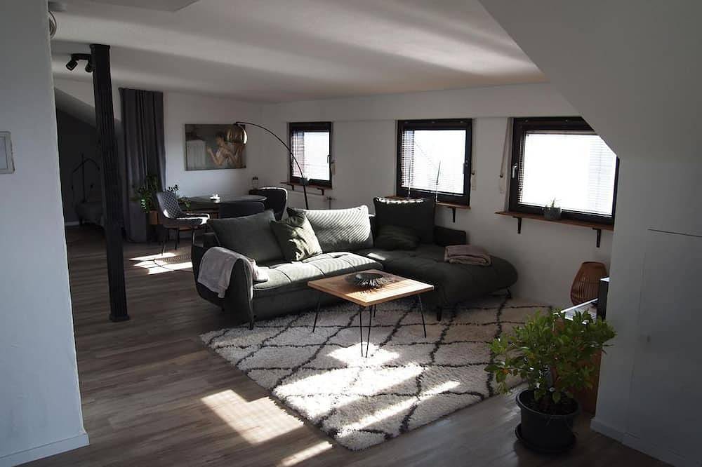 Ganze Wohnung, Ferienwohnung am Nauberg - 3-Bett-Wohnung in Nister, Westerwald