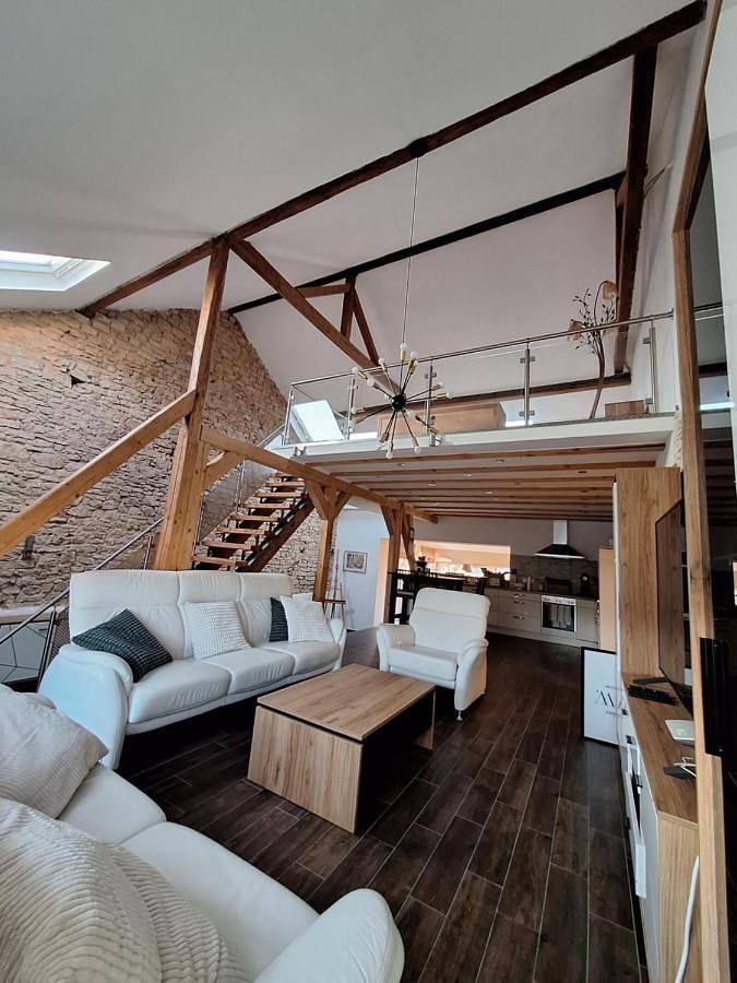 Ferienwohnung für 4 Personen, mit Terrasse und Garten sowie Ausblick